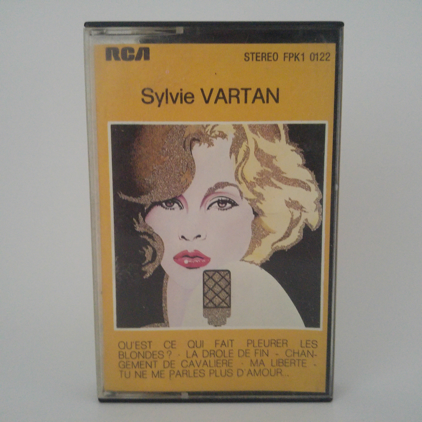 Qu Est Ce Qui Fait Pleurer Les Blondes Sylvie Vartan ‎– Qu'est-ce Qui Fait Pleurer Les blondes(Cassette Audio