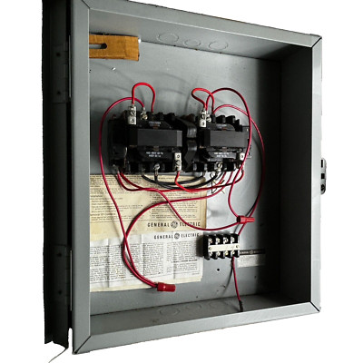General Electric CR360S312AA** Lighting Contactor 30A 480V 2 Phase
