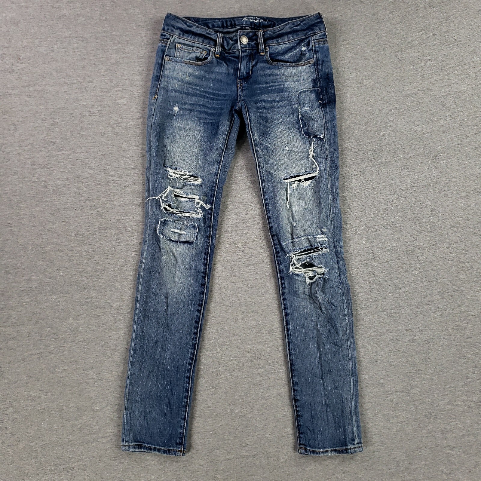 Lower Rise Retro Y2k Distressed Wash