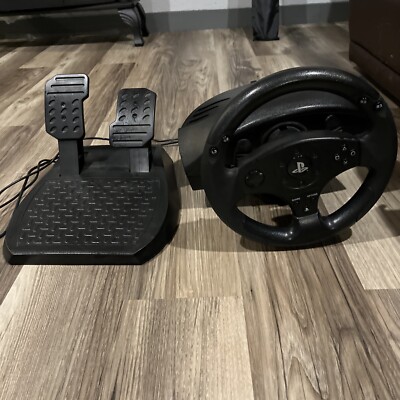 T-80 Thrustmaster Racing Wheel And Pedal (PS4, PS3, PC)