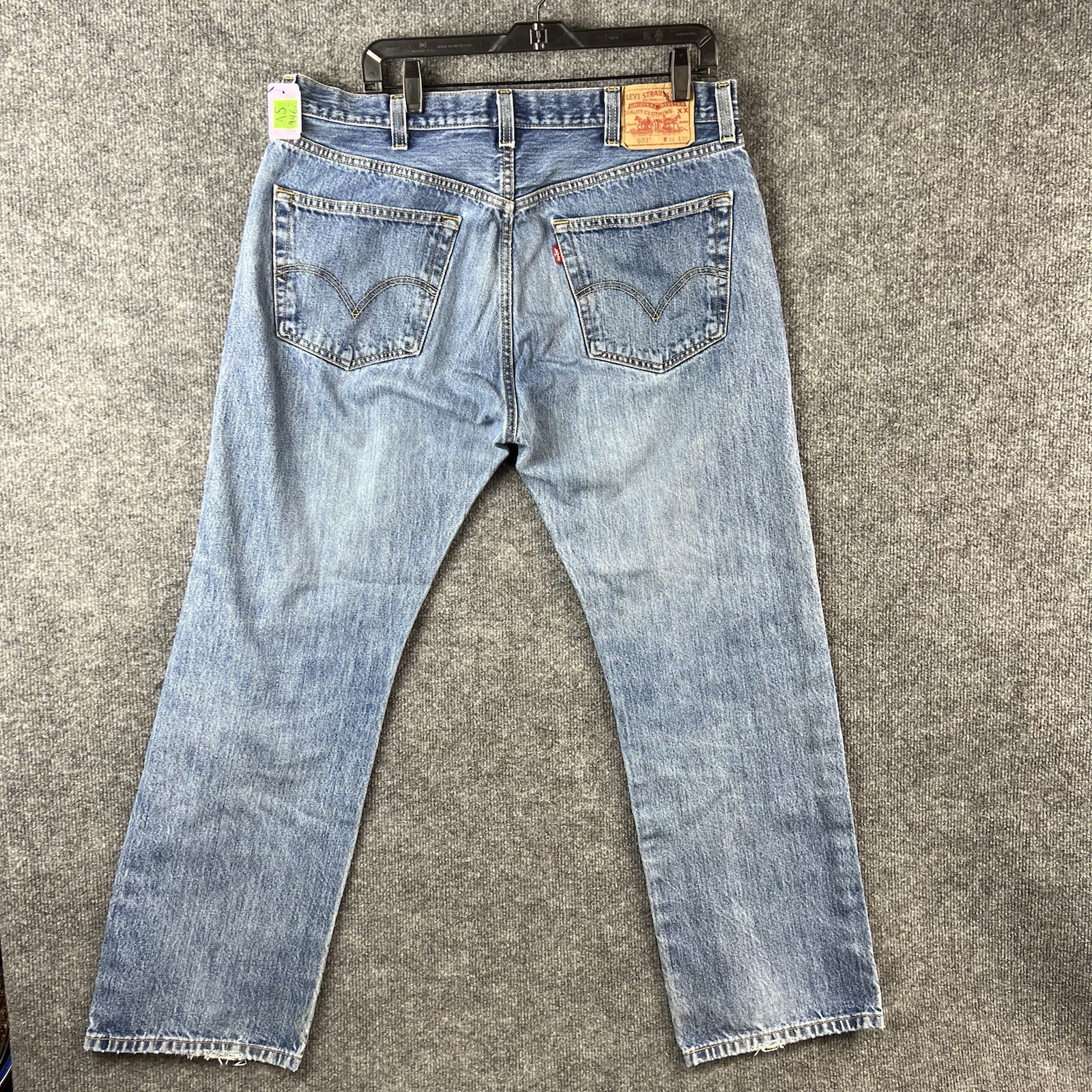 Как называется levis