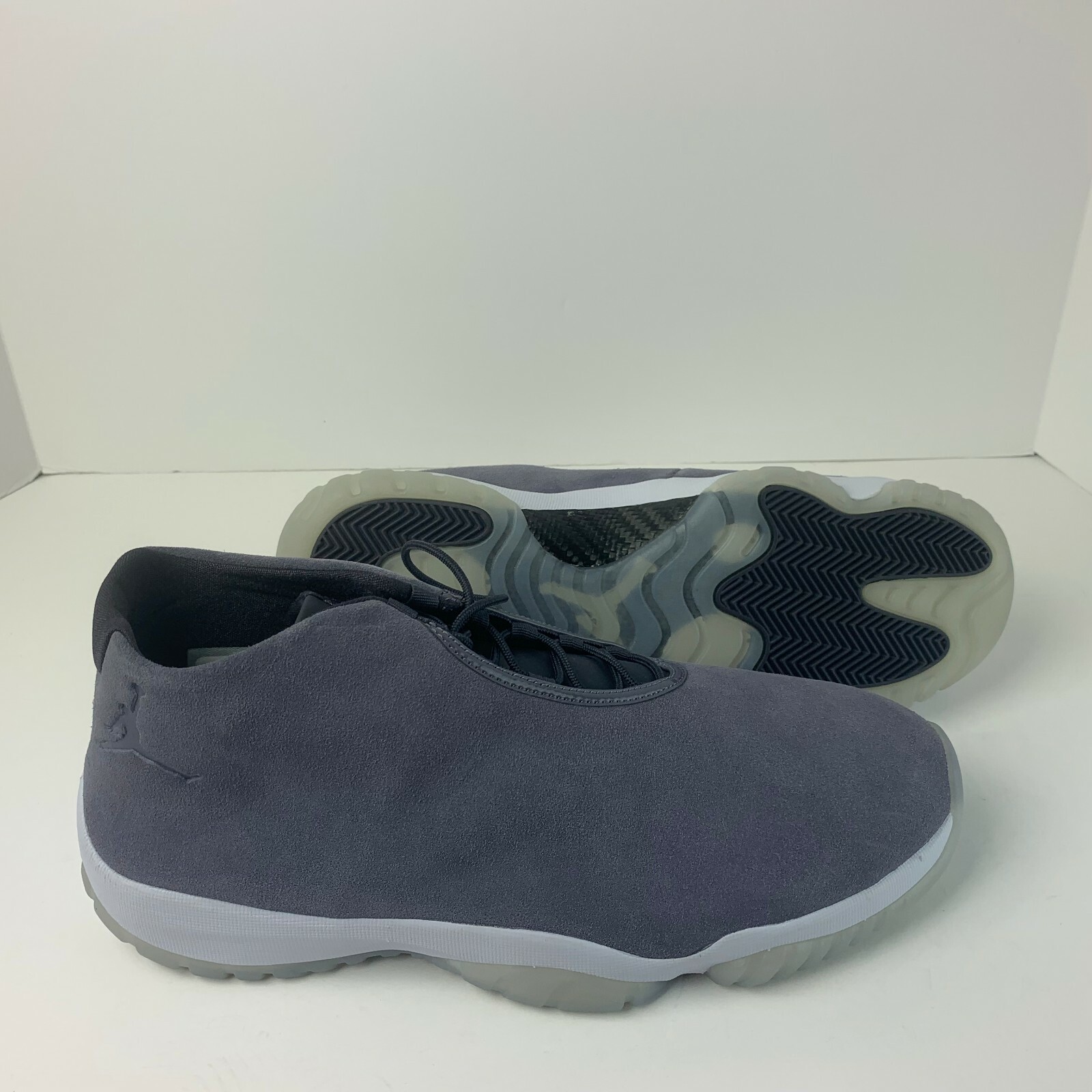 jordan future light carbon