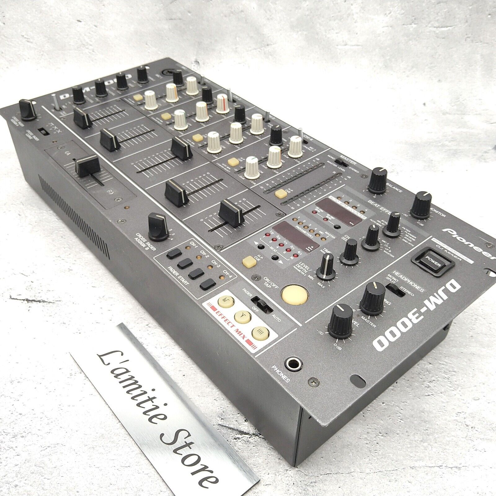 Pioneer DJM-3000 Professional DJ Mixer 4-Channel 4ch DJM3000 Pioneer DJM-3000 Professional DJ Mixer 4-Channel 4ch DJM3000