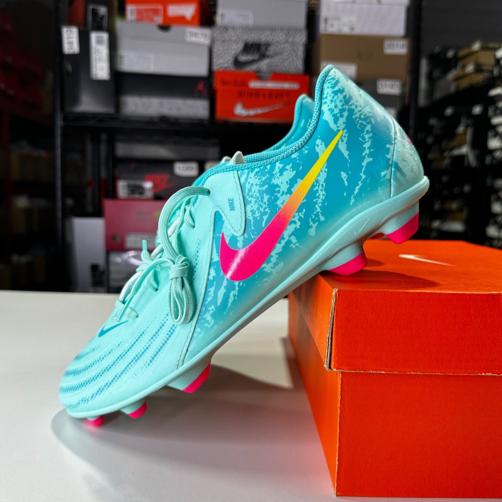 Nike Phantom GX Club LV8 FG MG Soccer Cleats Vortex Pack