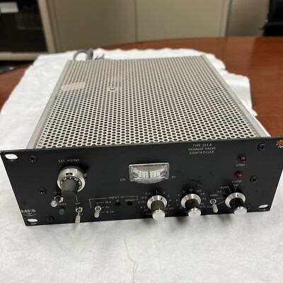 MKS Type 252A-1-PL0 Exhaust Valve Controller From ASM CVD Equipment