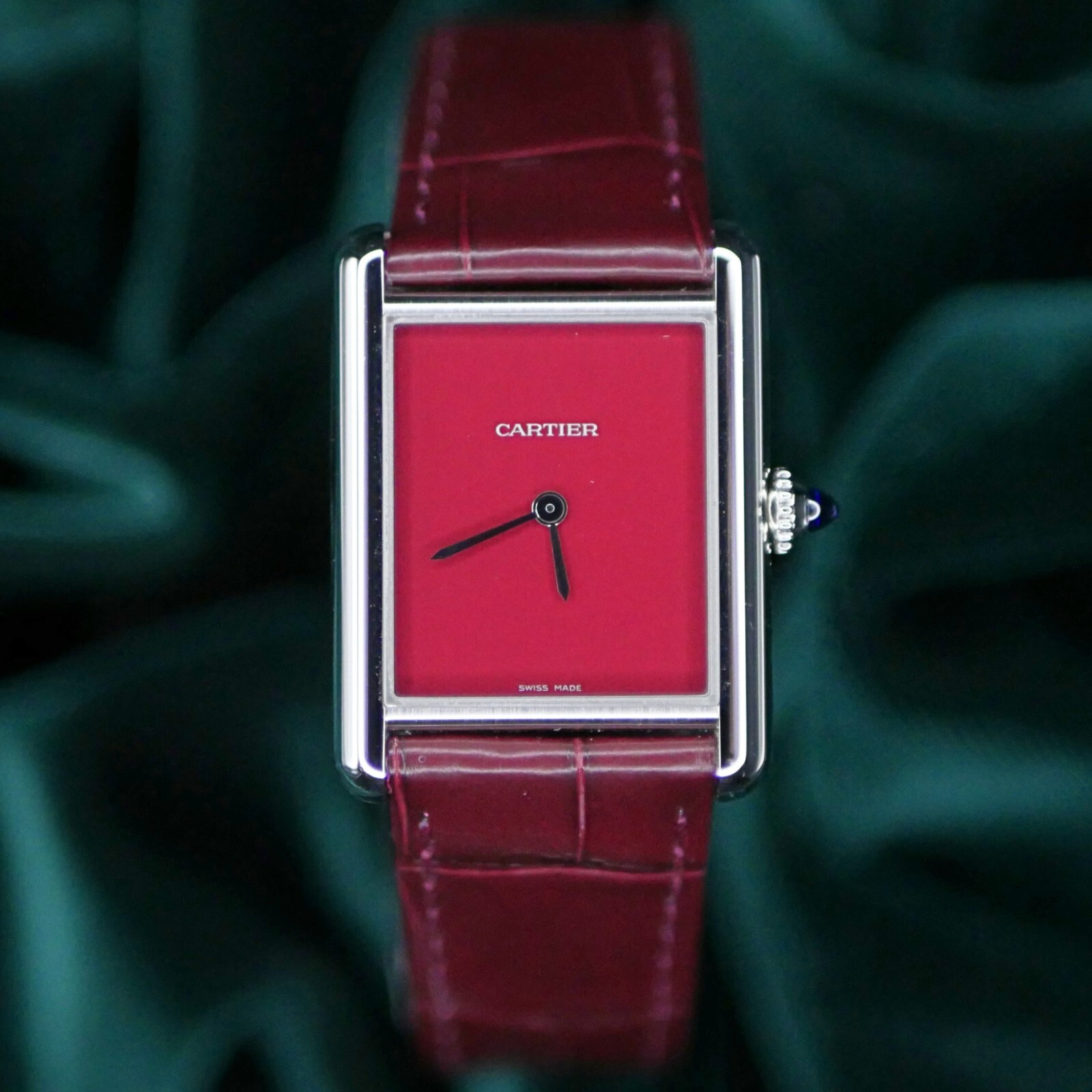 Cartier Tank Must “Cordes de Marseille” Burgundy Red Dial