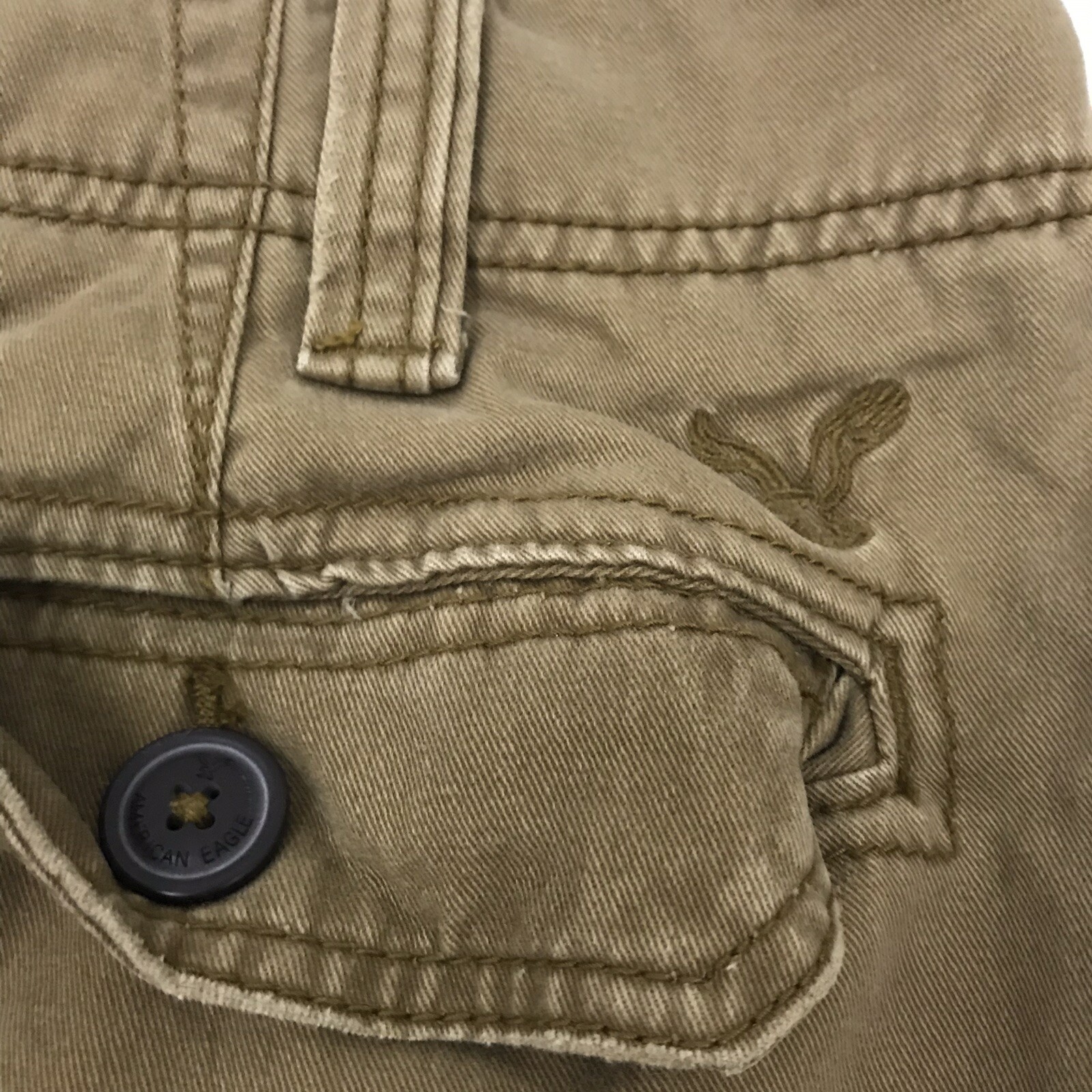 Vintage American Eagle Mens Cargo Shorts Classic Tan Size 38 x 9.5