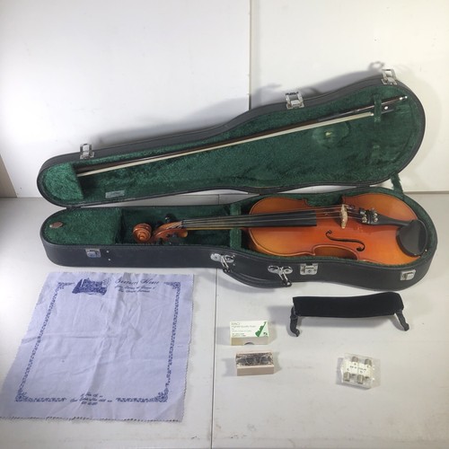Suzuki Model 220 size 4/4 Violin, Japan (Nagoya) 1982 Rare Yamaha Model VL-11 Suzuki Model 220 size 4/4 Violin, Japan (Nagoya) 1982 Rare Yamaha Model VL-11