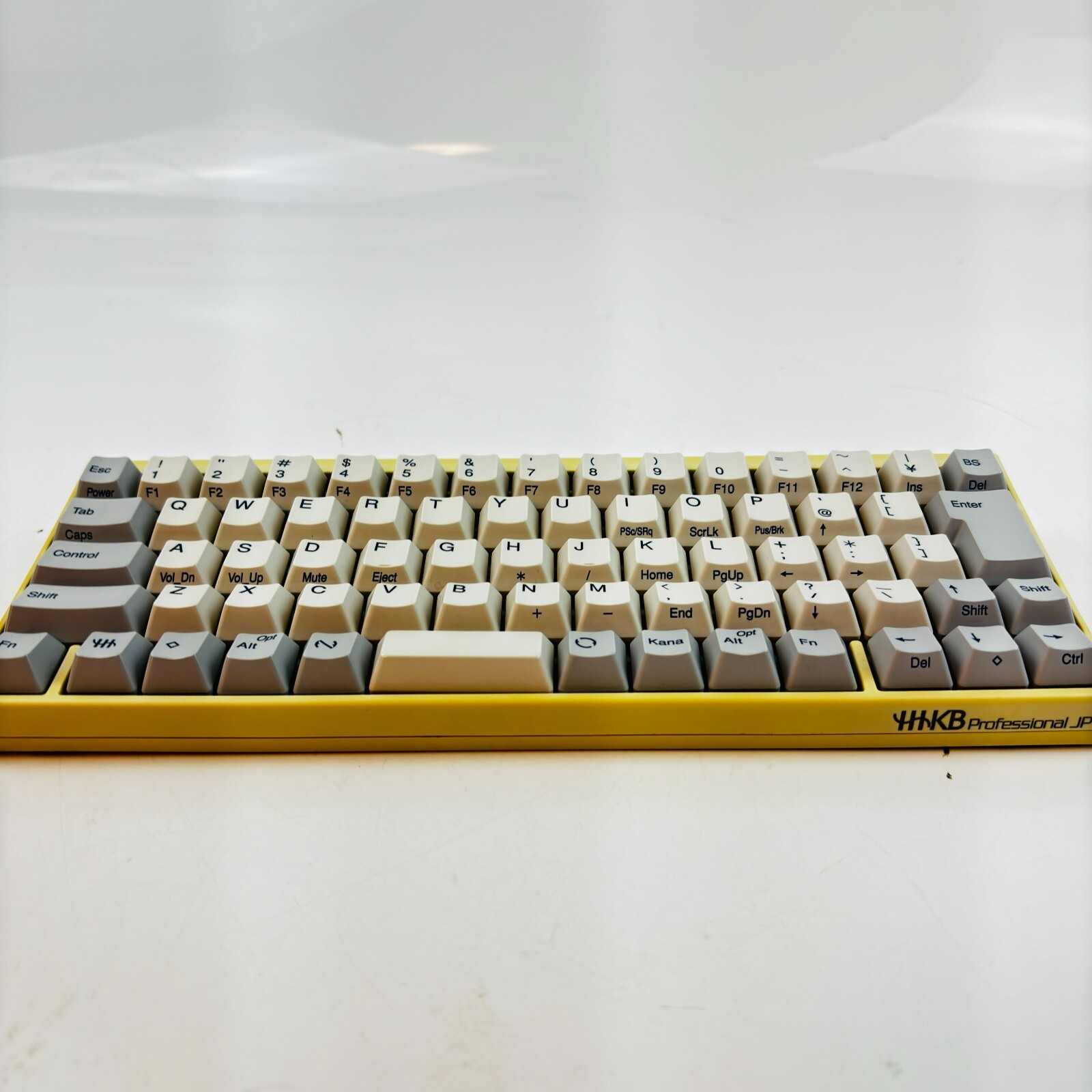 Happy Hacking PFU HHKB Professional JP PD-KB420W Wired Topre Happy Hacking PFU HHKB Professional JP PD-KB420W Wired Topre