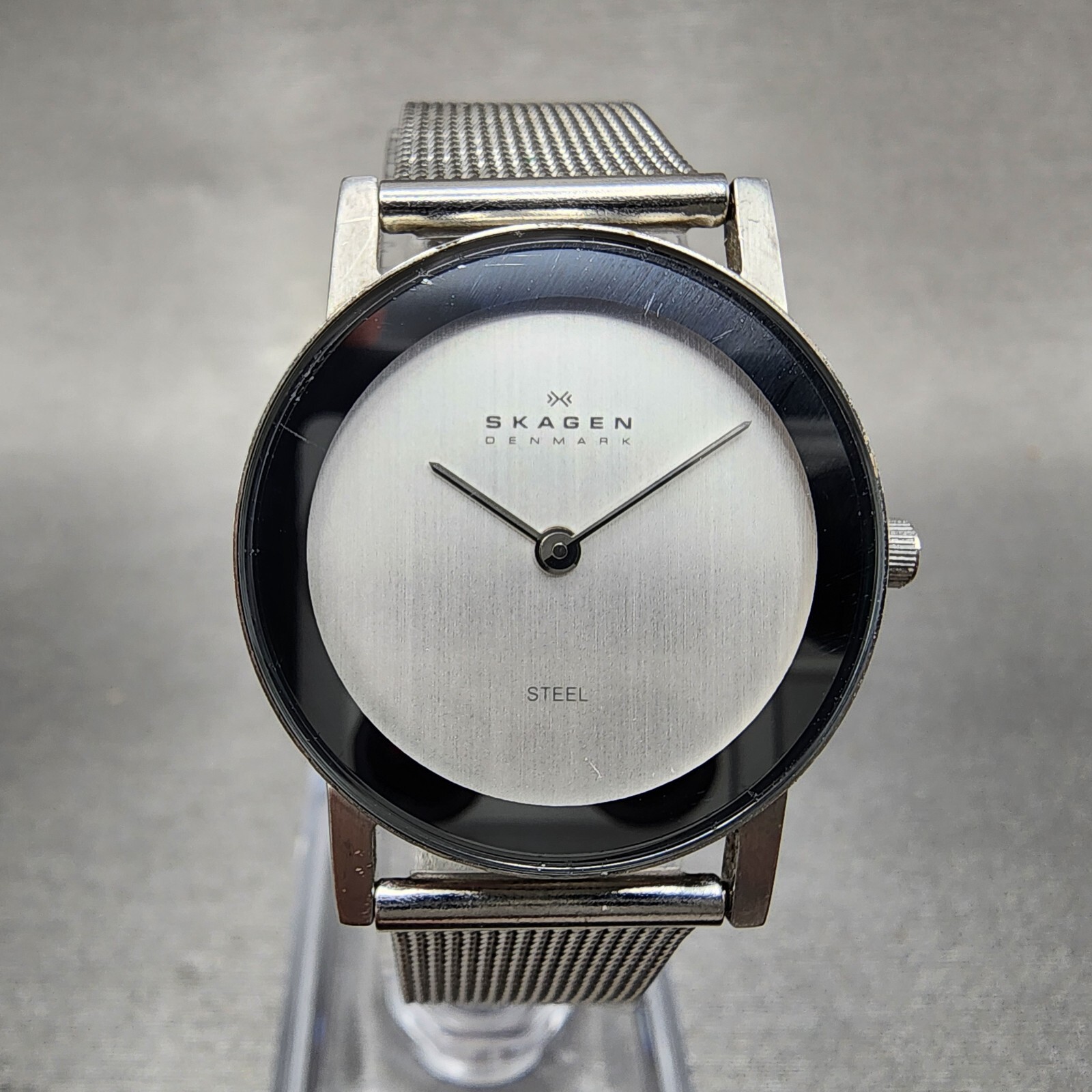 SKAGEN DENMARK クオーツ 可動 中古品 Skagen DENMARK 563XSGSC SILVER TONE STEEL Quartz Watch NEW