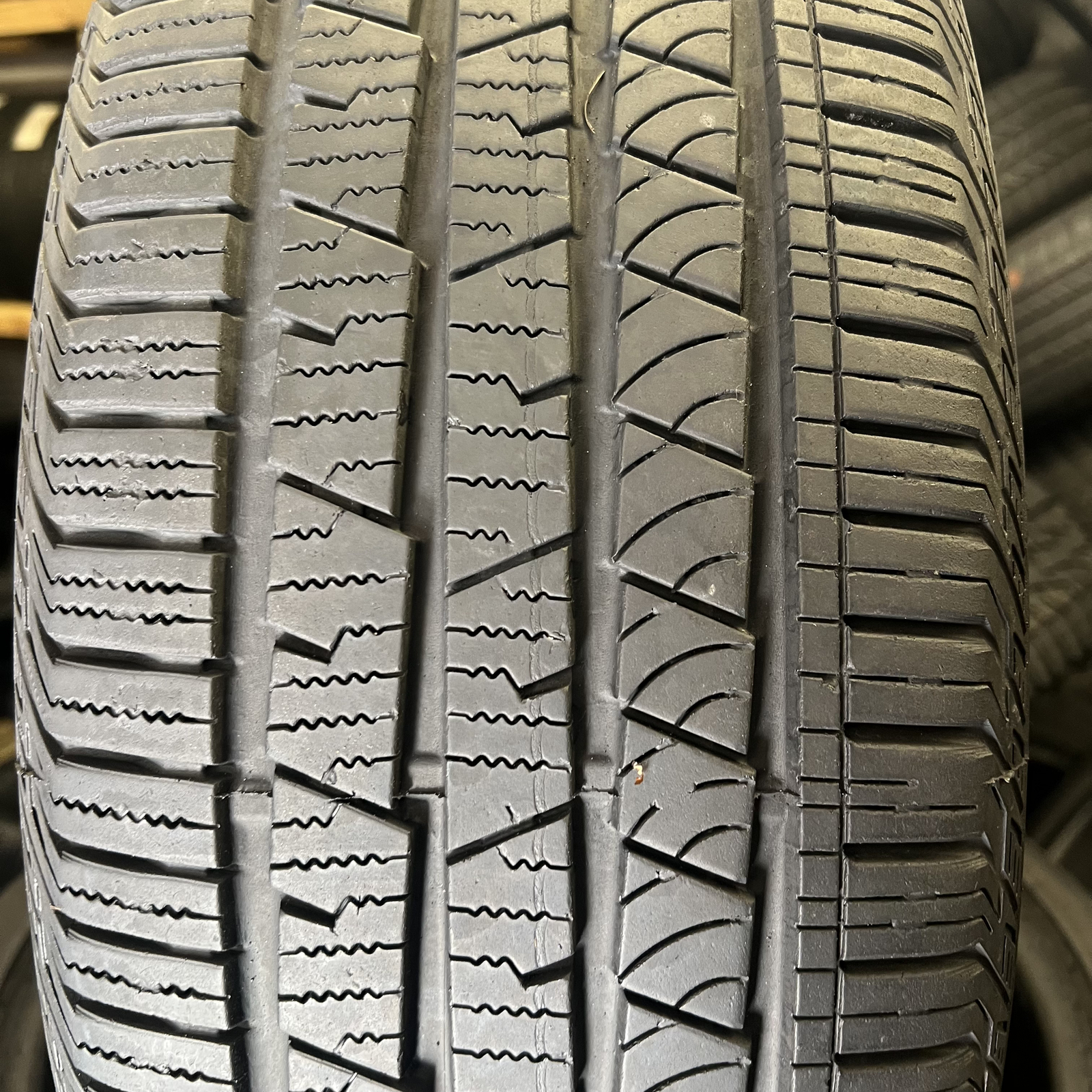 1 Tire Continental CrossContact LX Sport AO 235/55R19 101H DOT.5122 NO Patch
