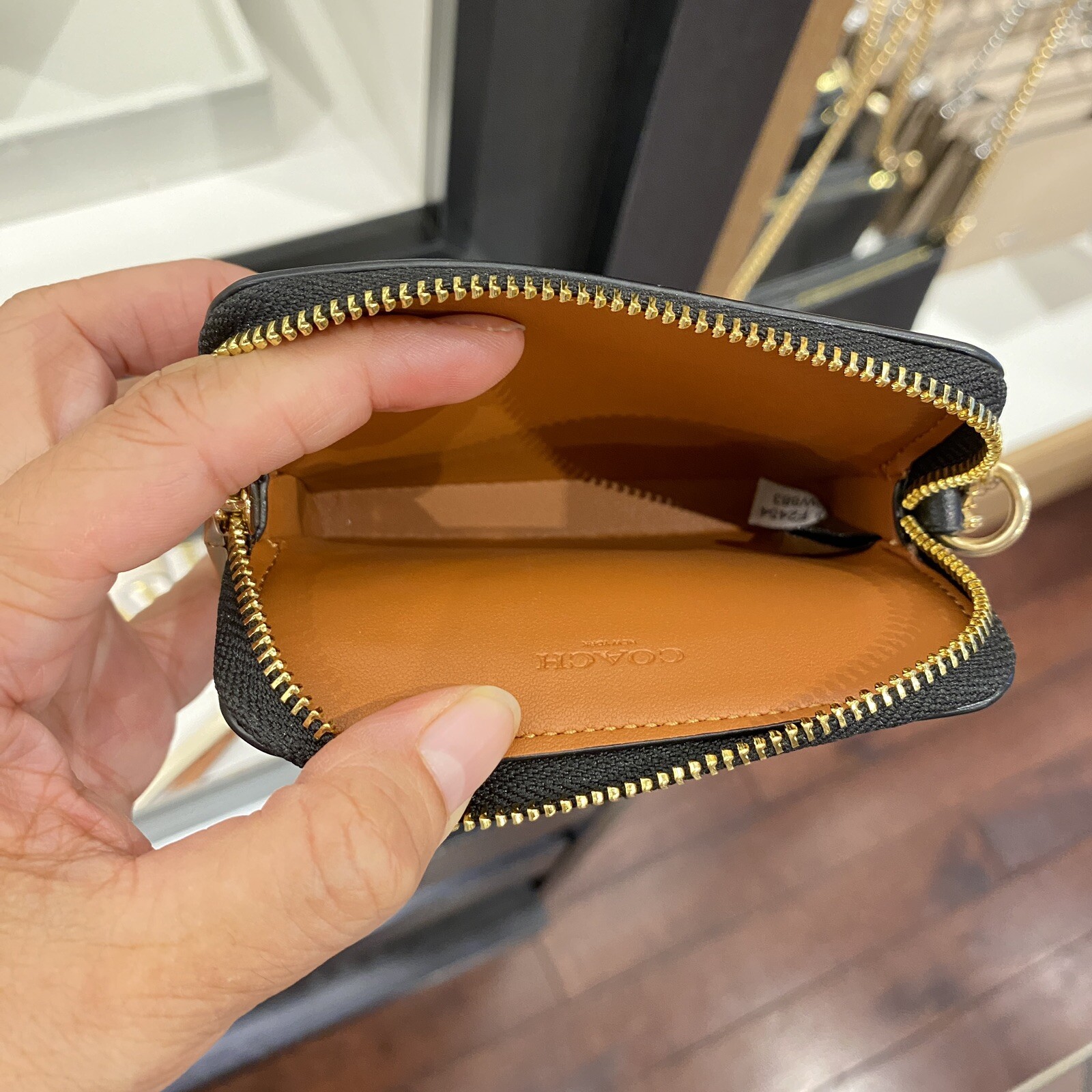Coach Zip Card Case In Signature Canvas Tan Black CW883 | eBay