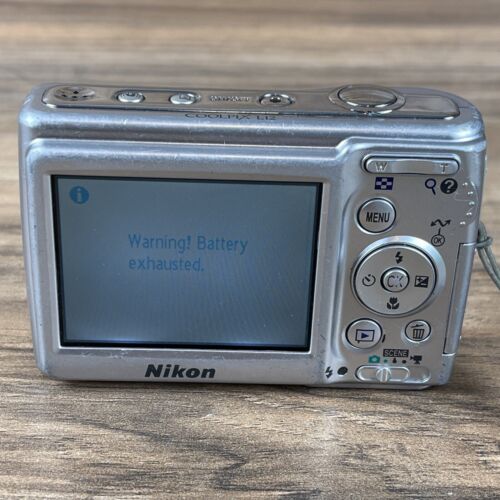 Nikon COOLPIX L12 7.1MP Digital Camera⚠️batteries Nikon COOLPIX L12 7.1MP Digital Camera⚠️batteries