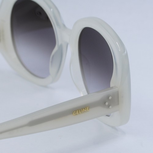 Pre-owned Celine Cl40242i 25k Milky Cream/roviex Gradient 53-20-135 Sunglasses