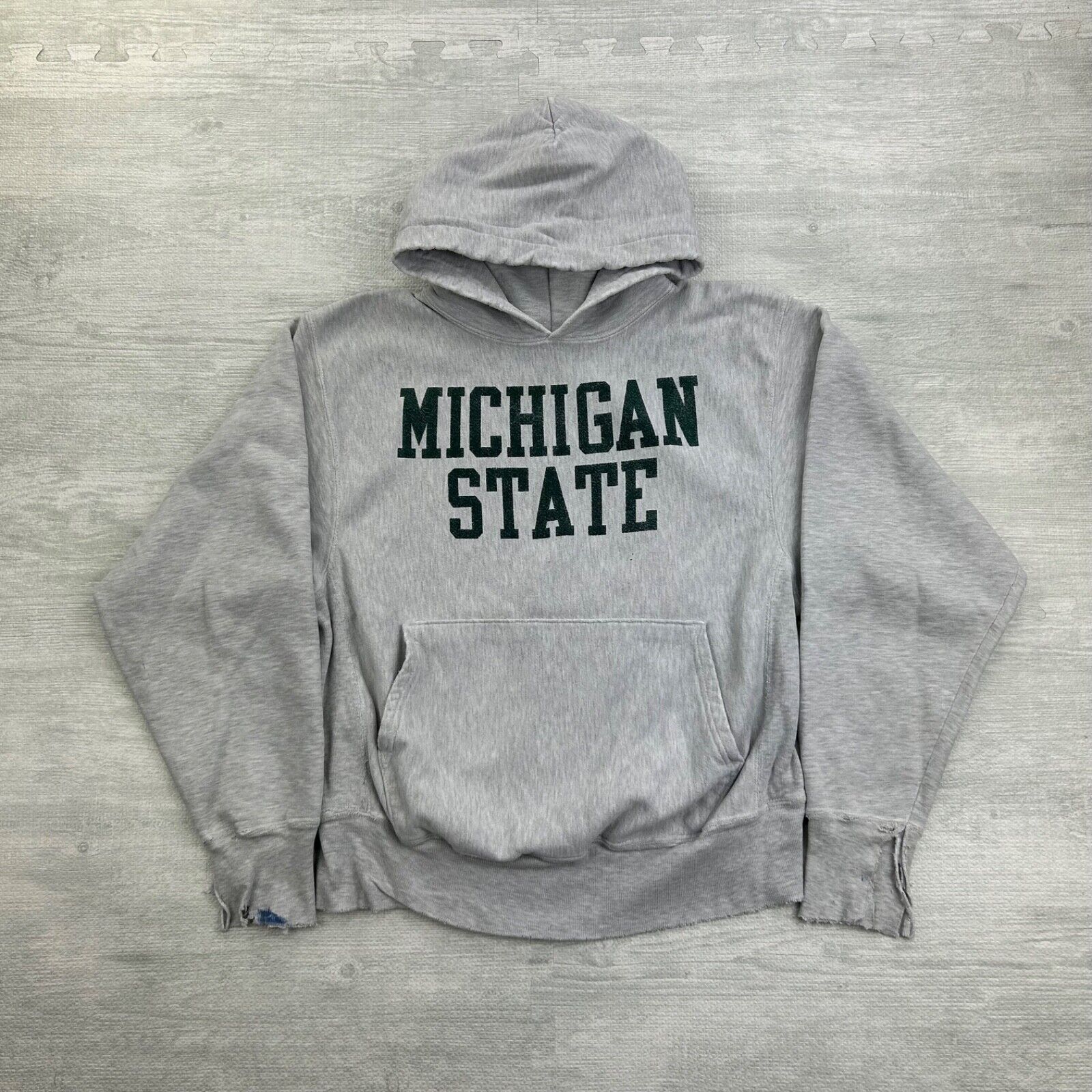 Vintage 90s Michigan State Champion Reverse Weave Sweatshirt Vintage 90s Michigan State Champion Reverse Weave Sweatshirt