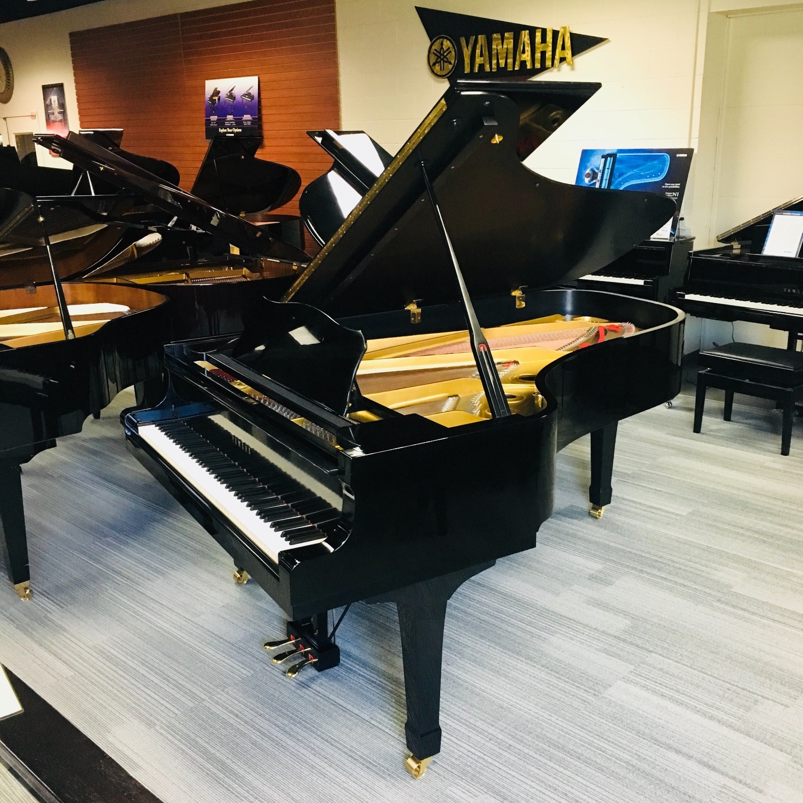 1977 Yamaha C7 Semi-Satin Black 7'6 Grand Piano Nice!