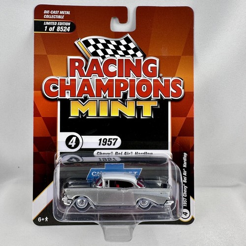 超レア★RACING CHAMPIONS '62CHEVY BELAIR★ Racing Champions 62 Chevy Belair 1:24 Scale WCW With Issues