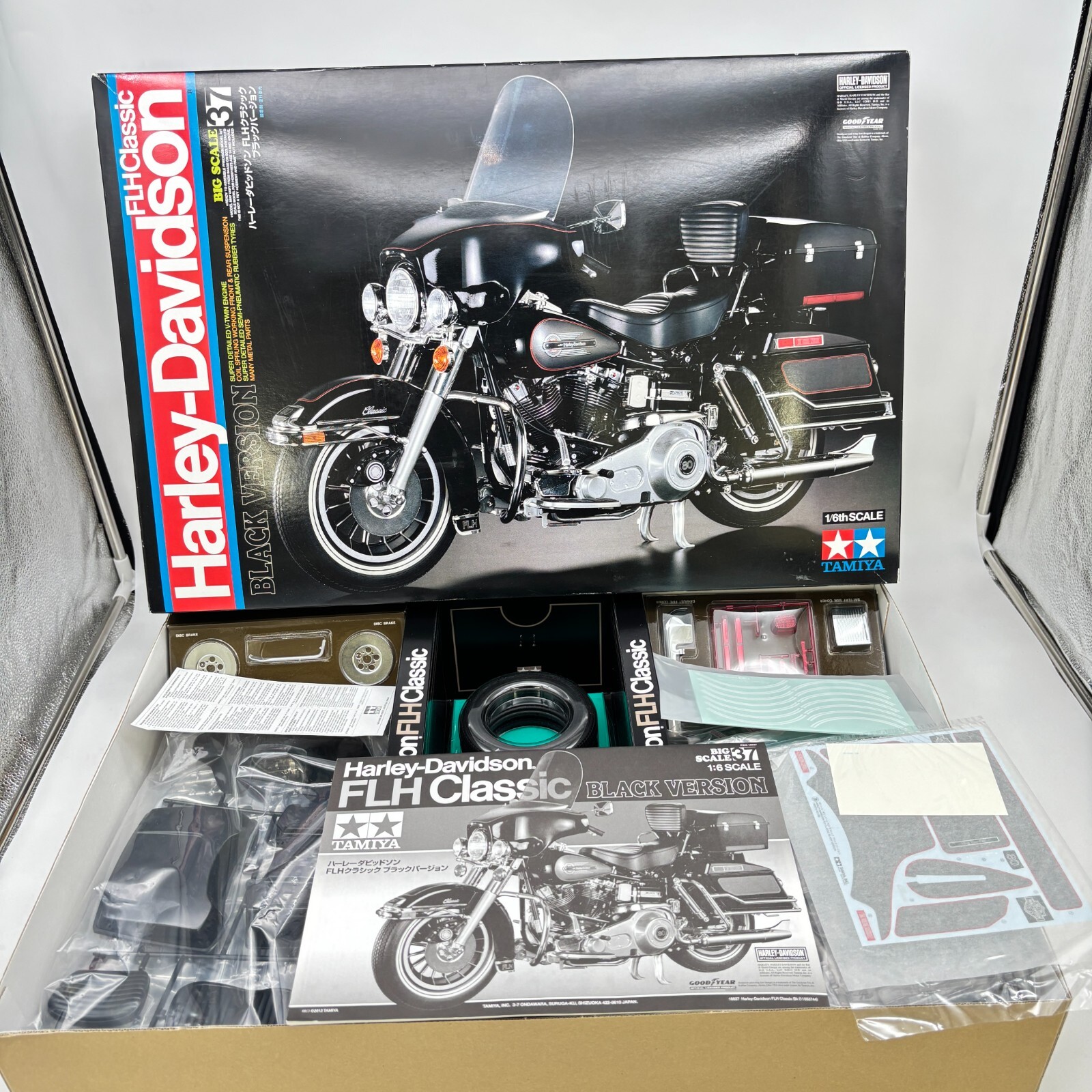ハンドメイド　模型　ハーレーダビットソン2台 ハーレーダビッドソンFXE1200スーパーグライド (プラモデル