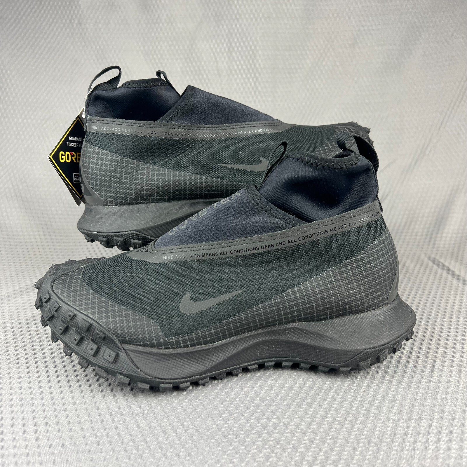 Nike ACG Mountain Fly Gore-Tex 'Black Dark Grey' CT2904-002 Nike ACG Mountain Fly Gore-Tex 'Black Dark Grey' CT2904-002