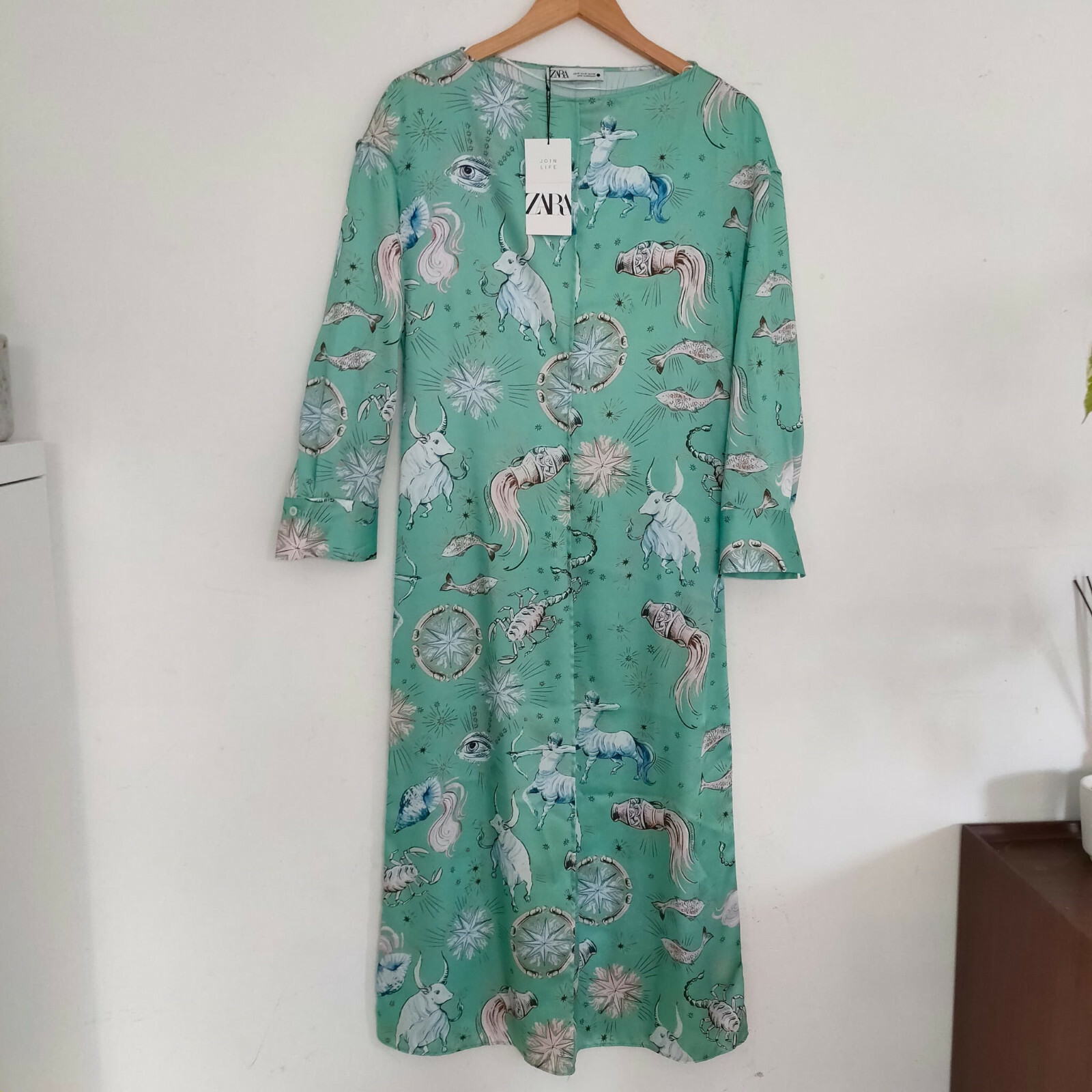 匿名配送 ZARA リミテッドエディション 2点 セットアップ 総刺繍