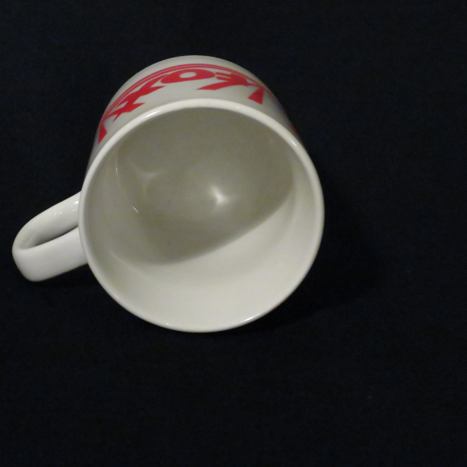 FOX TV 43 WYZZ Coffee Mug White w/ bold red letters 3 & 1/2