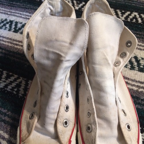 Vintage 70s Converse High Top White Canvas Sneakers 8.5 USA Made Shoes VTG 1970s