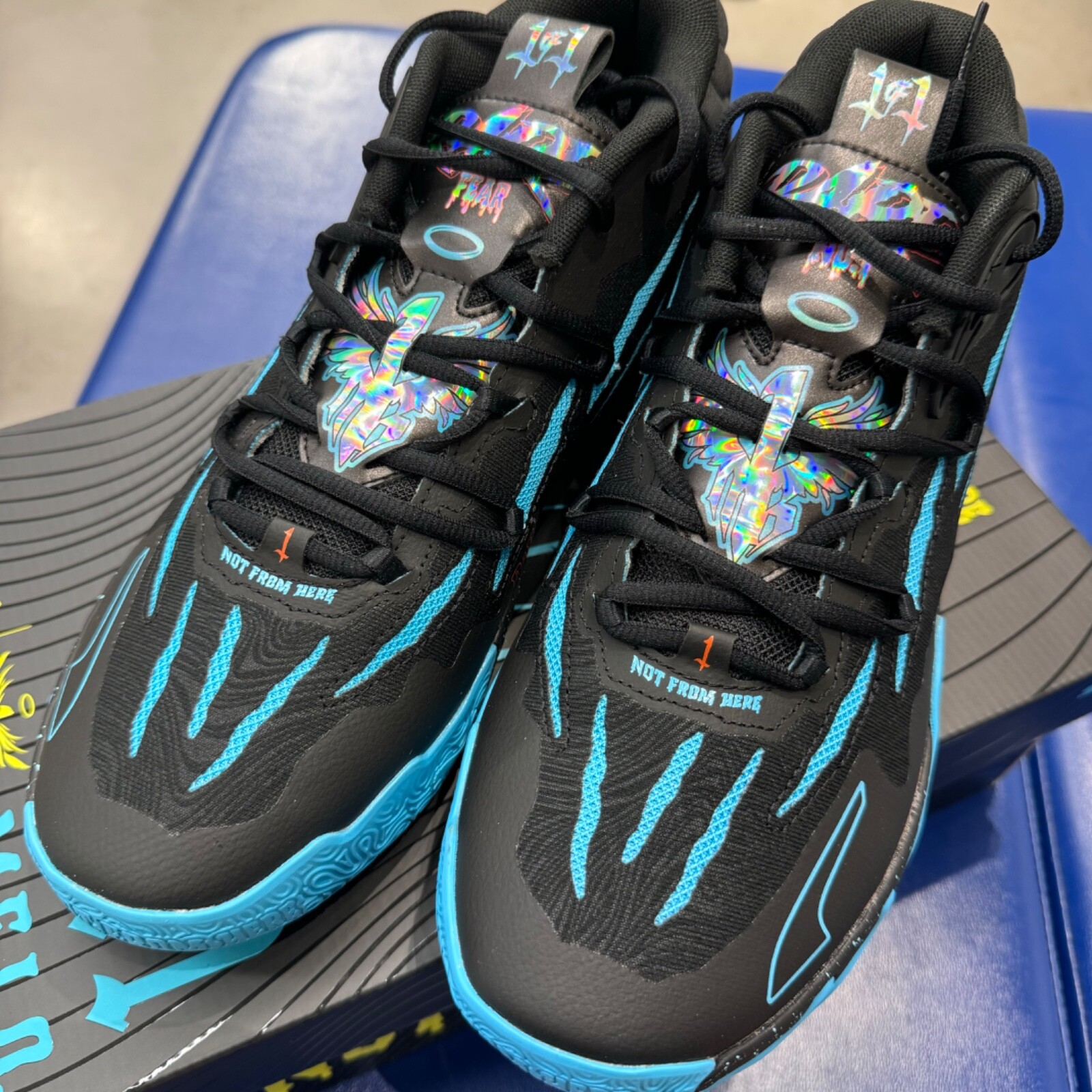 Pre-owned Puma X Lamelo Ball Mb.03 ‘blue Hive' Black/electric Blue Mens Size 379221-01