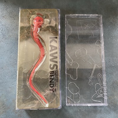 新品未開封 KAWS BENDY colette×COMMEdesGARCONS KAWS × Colette Comme Des Garcons BENDY Red MEDICOM TOY CO