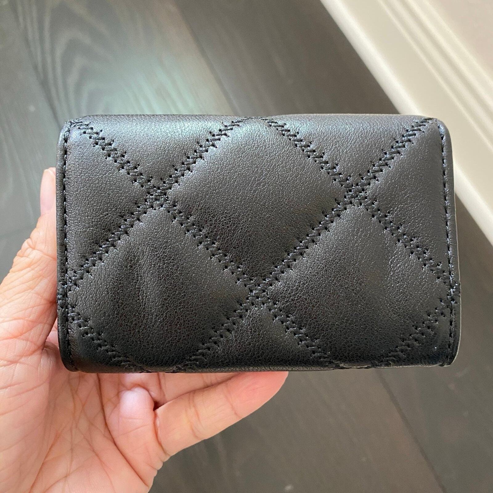 激安★Tory Burch Willa card case カード・名刺入れ 150075 Amazon.com: Tory Burch Willa Card Case Black : Clothing