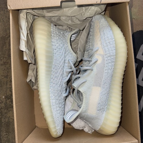 adidas Yeezy Boost 350 V2 クラウドホワイト Buy Yeezy Boost 350 V2 'Cloud White Non-Reflective' - FW3043