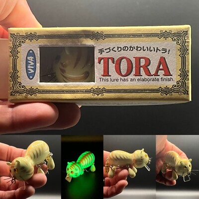 Viva Aqua Tora Year Of The Tiger Custom Fishing Lure  Gold Tiger  #2589 Nite Glo