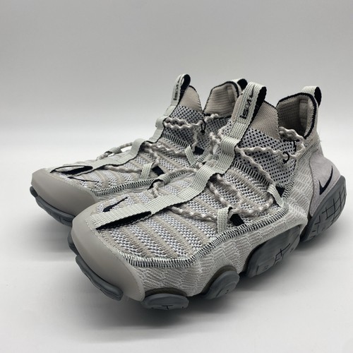 Niko and… Nike Shox NZ Dark Grey Wolf Grey 378341 009 Mens Sz 8