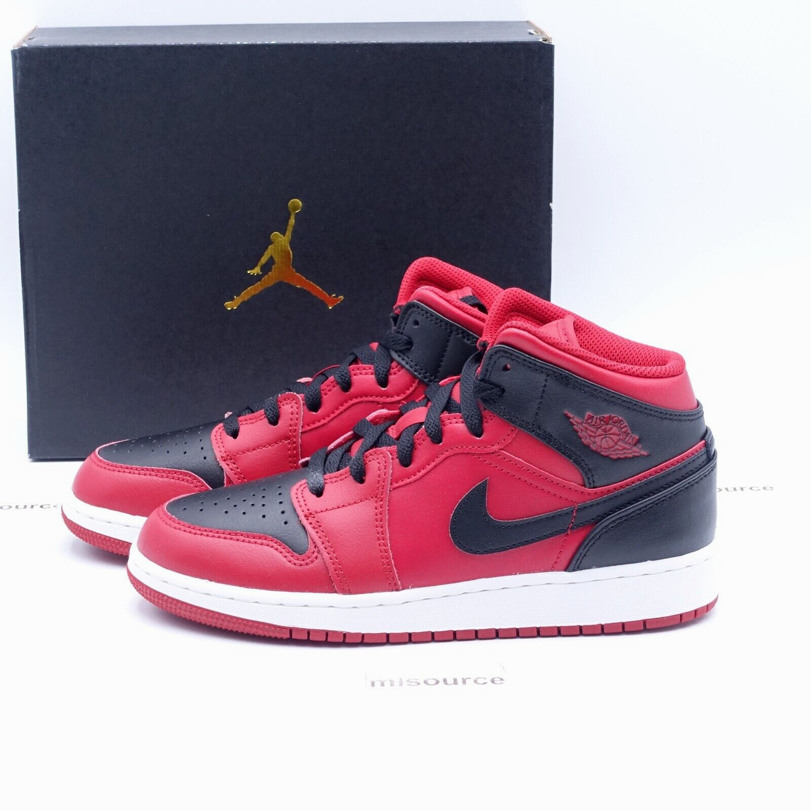 シューズ(女性用) NIKE AIR JORDAN 1 MID \"REVERSE BRED\"23 Air Jordan 1 Mid 'Reverse Bred' – HEAD2SOLE