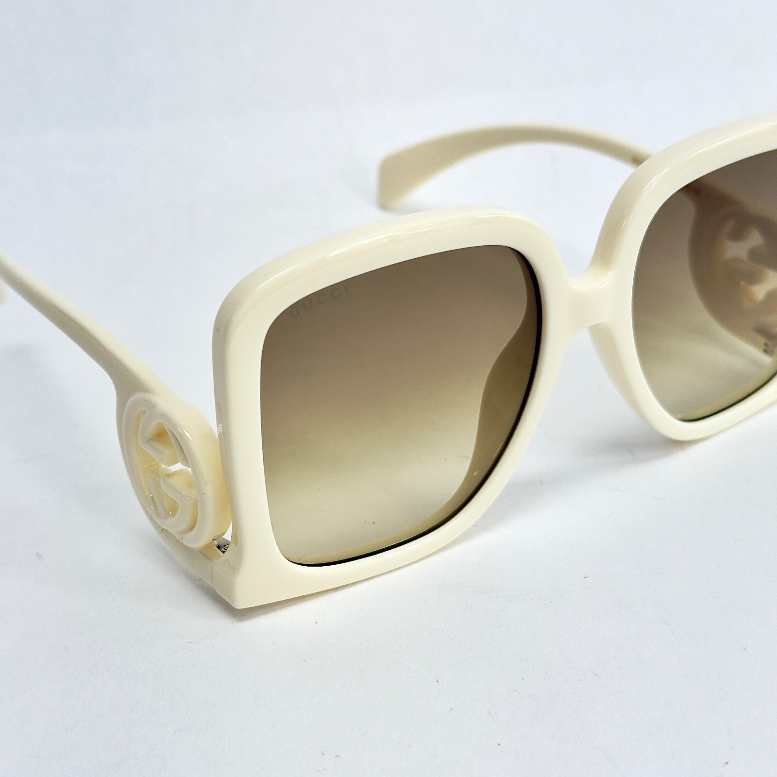 Pre-owned Gucci 1326 Ivory Brown Gg Logo 002 Fashion Oversized Runway Sunglasses Gg1326s