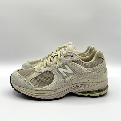 【関税&送料込】New Balance Army Green Suede And Mesh 2002R New Balance 2002R leather-trimmed mesh and suede sneakers