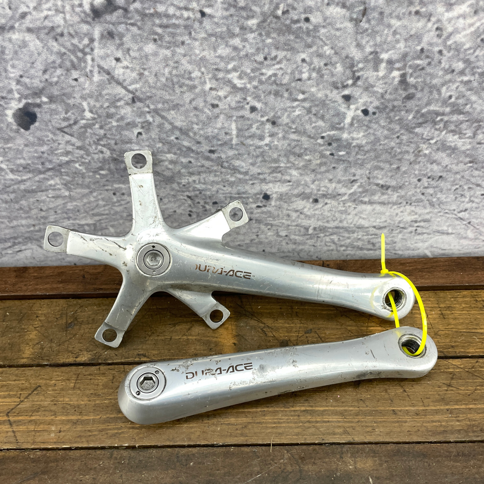 シマノ DURA-ACE 7700 ５点SET Shimano Dura Ace FC-7700 Crank Set 172.5 mm Octalink Vintage