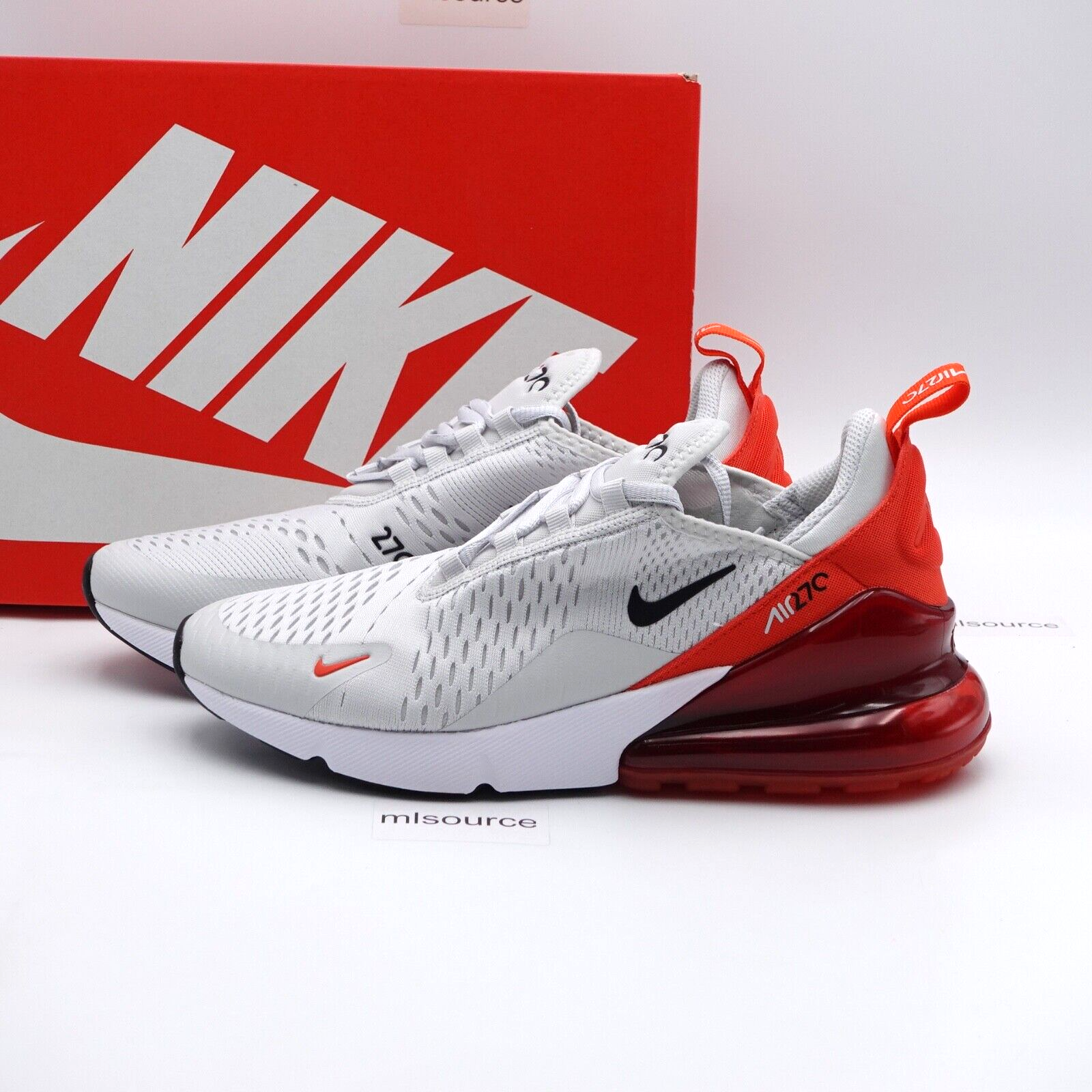 Nike Air Max 270 Sneakers 943345-036 Photon Dust Size 6.5Y