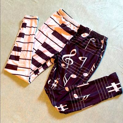 Music leggings L/XL piano keyboard & musical notes & symbols black & white NWOT