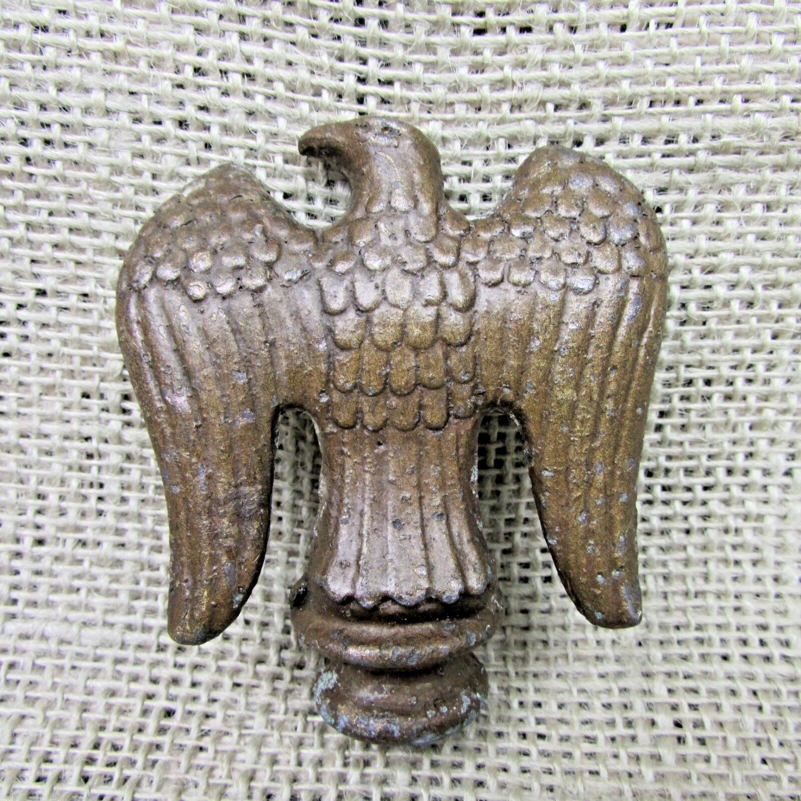 Vintage Brass Eagle lamp finial 2 3/4