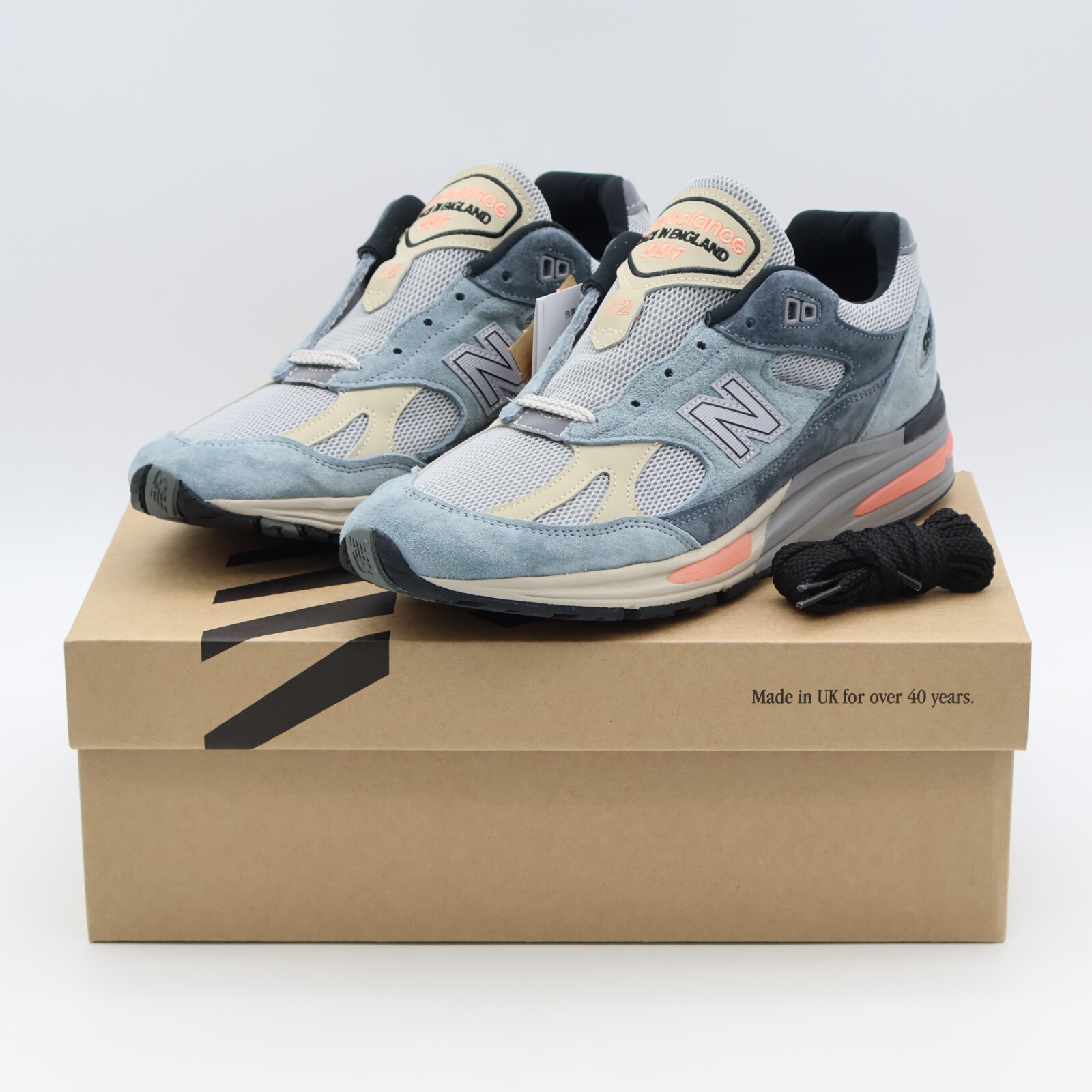 U991SG2 New Balance 991V2 Blue Silver MiUK Turbulence Quiet U991SG2 New Balance 991V2 Blue Silver MiUK Turbulence Quiet