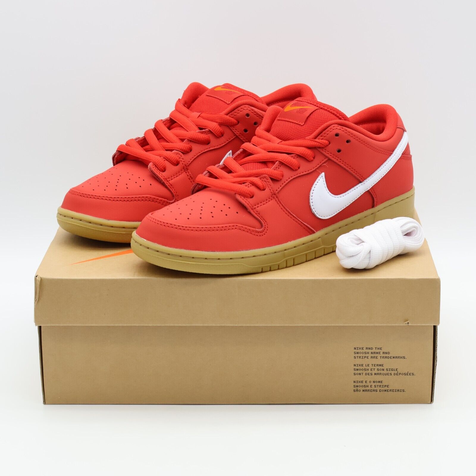 FJ1674-600 Nike SB Dunk Low Pro ISO Orange Label University FJ1674-600 Nike SB Dunk Low Pro ISO Orange Label University