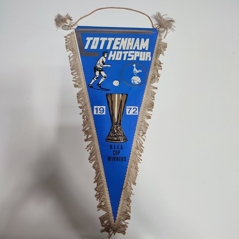Fanion Football Bleu De L'Ã©Quipe De Tottenham Saison 1972, 41 Cm, TrÃ¨S Bon Ã©Tat