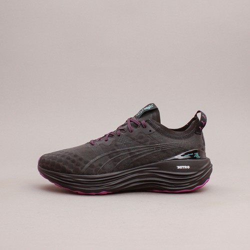 runrunrumi ブラック Amazon.com | Under Armour Men's Infinite, (002) Black/Black