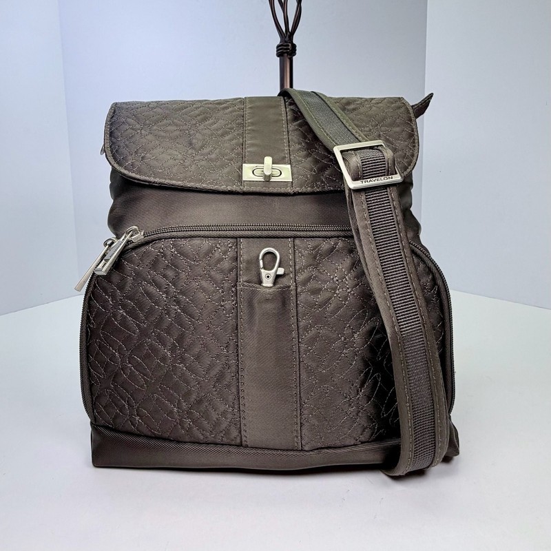 Travelon Anti-Theft Quilted Crossbody Messenger Bag