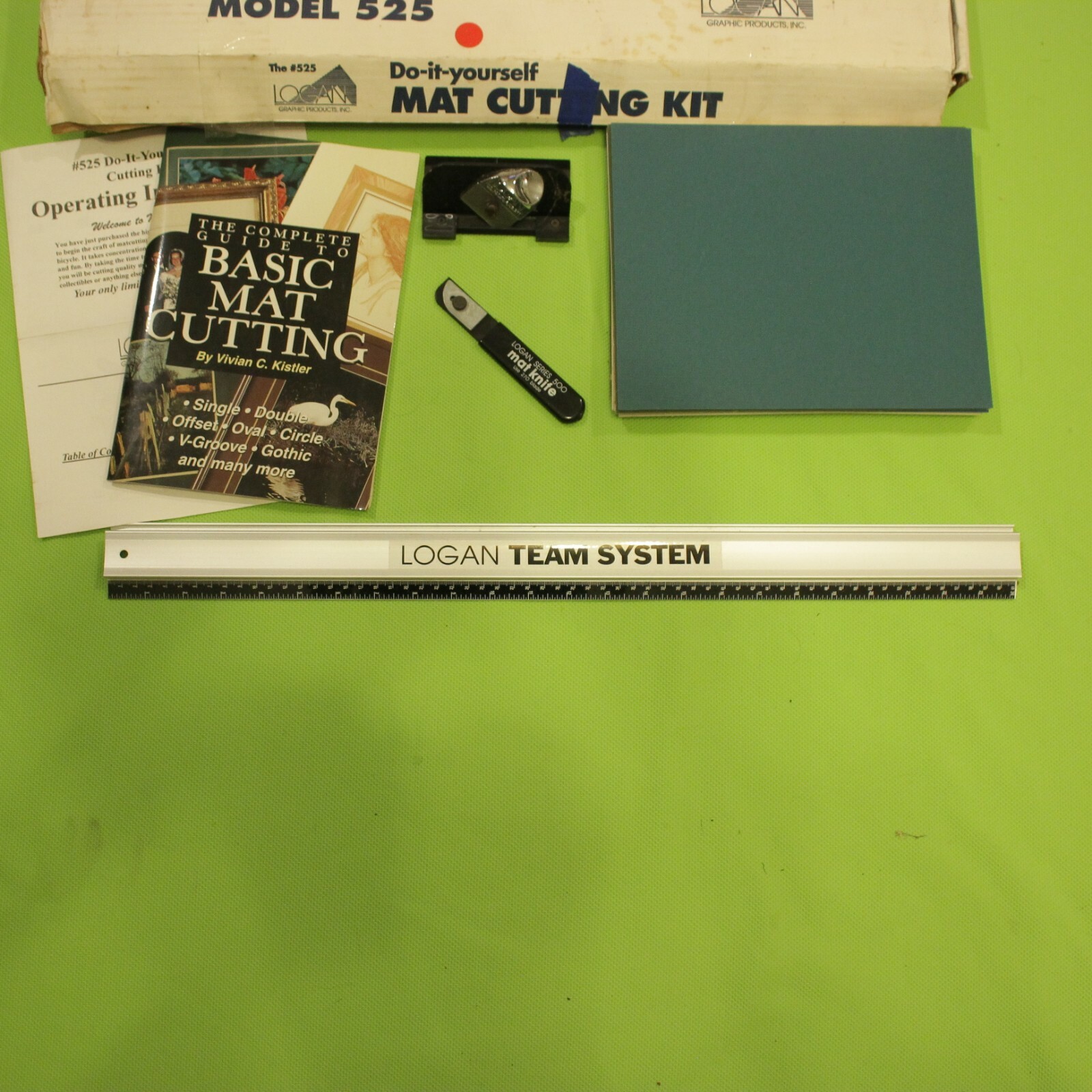 Logan Mat Cutting Kit Model 525 Do It Yourself Guide to Basic Mat Cutting