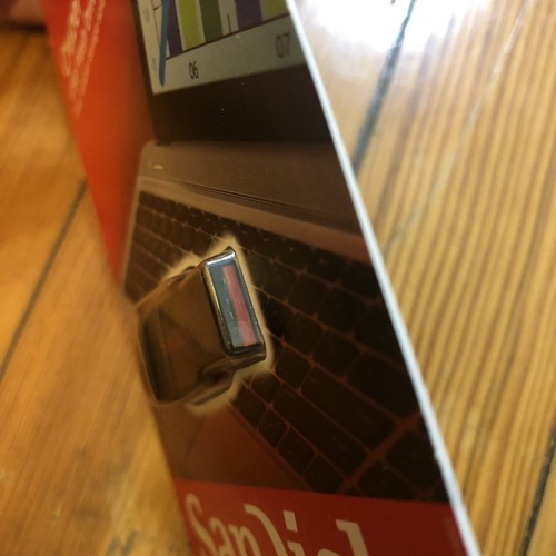 NEW SanDisk CZ50 16GB USB Flash Drive Cruzer Blade SDCZ50-016G-AW46S Thumb Drive