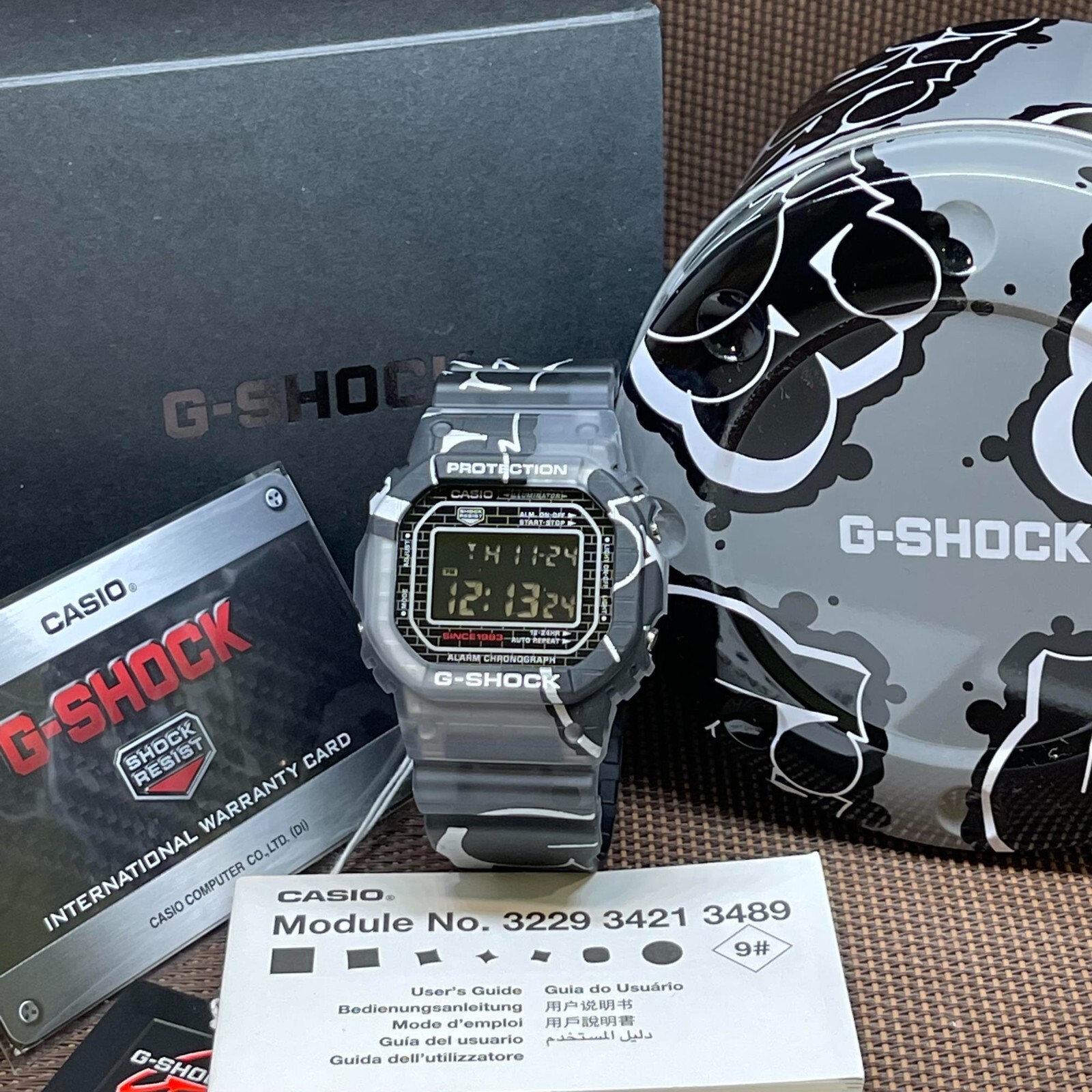 Pre-owned Casio G-shock Dw-5000ss-1d Graffiti Art Street Spirit Digital Men Fashion Watch