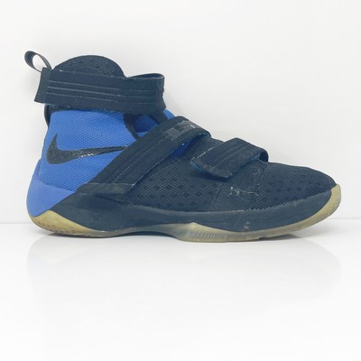 

Nike Boys Lebron Soldier 10 845121-004 Черные баскетбольные кроссовки, размер 6 лет, Черный, Lebron Soldier 10