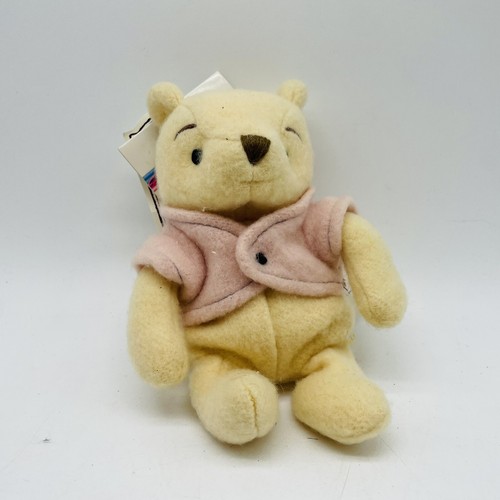 Disney Classic Pooh Winnie the Pooh Bear 90's Cream Fur