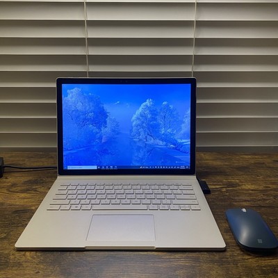 Microsoft Surface Book with Performance Base - 13.5'' - Core i7 6600U